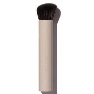 No Makeup Makeup Foundation Brush   (NEW IN BOX)